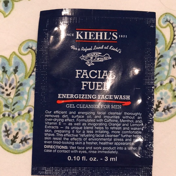 Kiehl’s Facial Fuel sunscreen SPF 15 - Picture 3 of 3